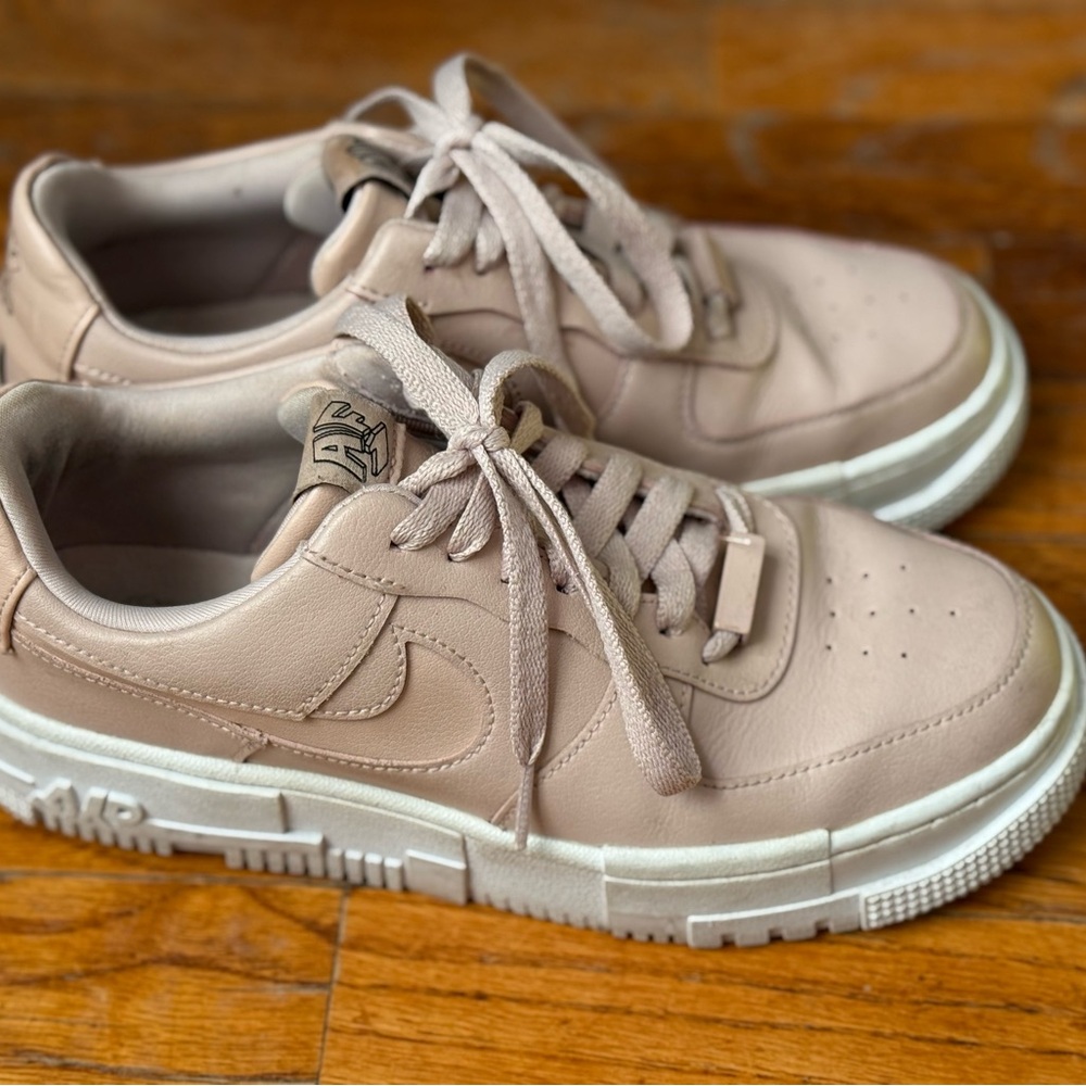 Nike Air Force 1 Pixel Particle Beige